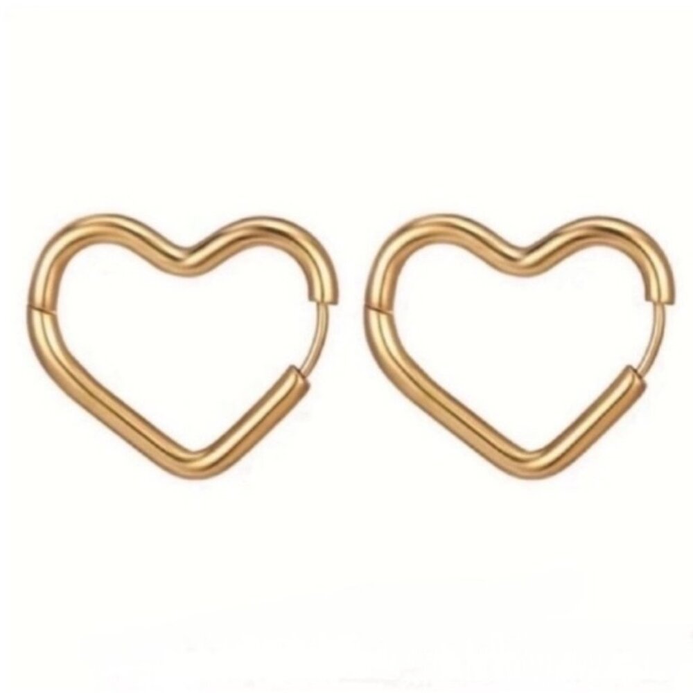New! Amour 18K Gold Plated Heart Huggie Earrings NWOT